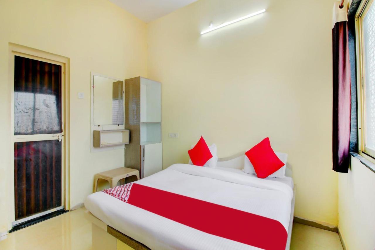 Oyo 64897 Devgiri Lodge Sailu Экстерьер фото